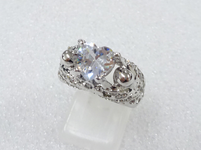 Japanese Kimono / Antique Accessories Metal